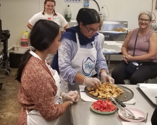 Cooking classes share classic recipes as part of Welcome Neighbor’s supper club program